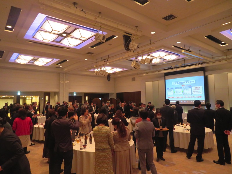 会員交流会の様子